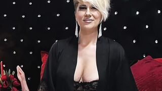 InannaIshtar18 Free cam sex chat at CharmCams