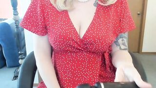 Hottyhousewife18 Online free porn at CharmCams