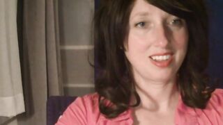 hotdestany Online cam sex chat at CharmCams