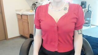 Hottyhousewife18 Flirtatious act at CharmCams