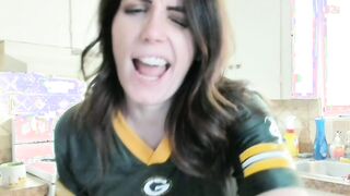 BustyCiara Free live porn at CharmCams