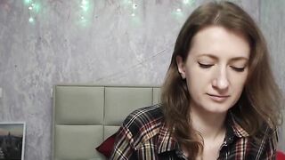 Amateur Afghan babe masturbates solo on webcam