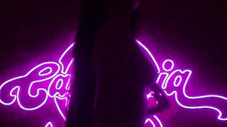 Young naturist showing her pussy in the most watched room in Brazil.