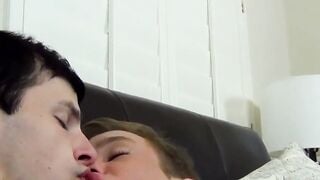Twinks make a sex tape with a camera while pounding raw