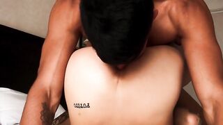 Latin stud gets his first ever bareback