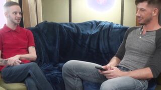 Hunk Jordan Richards wasted no time in burying his tongue as deep inside Asher's hole