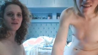 Ts Loves Sucking Shemale Friend's Cock