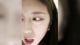 各種姿勢狂操嬌小台灣美眉，最後口爆吞精超爽
