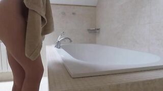 Big Ass Stepsister Rides on Dildo in Hotel Bathroom