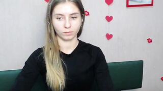 Blonde Ukrainain masturbates on webcam