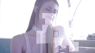 HARDWERK Hologang with Lucy Huxley