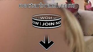 Blonde lesbians, fucking like crazy!