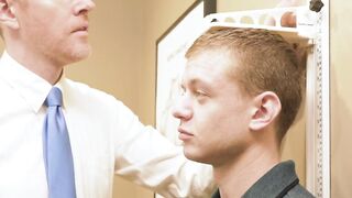 Dr Wolf let out a loud moan and felt so horny as Ian Levine blowjobs his giant cock