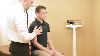 Dr Wolf let out a loud moan and felt so horny as Ian Levine blowjobs his giant cock