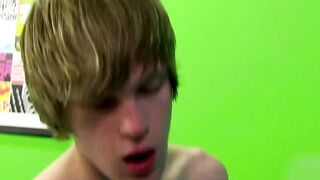 Tyler And Zakk H Hoe 11