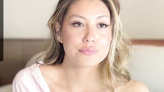 Watch Cam Girl Suck A Mean Cock And Show Her Pussy