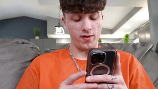 Im so horny you should come into my room