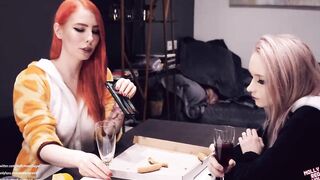 She made her dream come true and screwed her bimbos friend - MolllyRedWolf