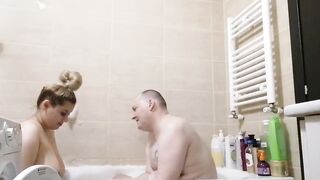 spicey sharron take a bath-tub he licked her sweet vagina and huge titties