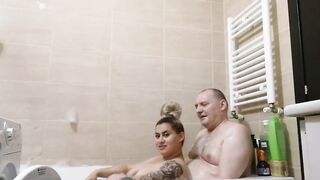 spicey sharron take a bath-tub he licked her sweet vagina and huge titties