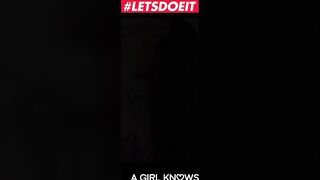 A WOMEN KNOWS - Marie Silvia, Apolonia Lapiedra & Katana - COLLEGE GIRLS JOIN DYKE 3WAY ON THEIR ROOM