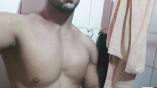 The Crazy Mike Bae is going to masturbate for a client and Enjoying recording him giving that Hot creampie