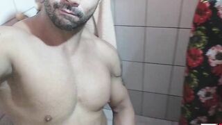 The Crazy Mike Bae is going to masturbate for a client and Enjoying recording him giving that Hot creampie