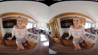 VRALLURE My RV Adventure (Emma Hix)