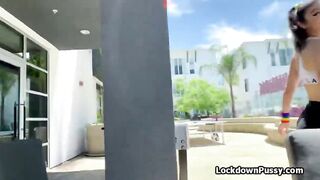 Fitness cunt with mouth makes a very one of a kind vlog entry