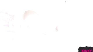 She's all soak and he's eating her out voluptuous only to make her even more excited and fucked her with no latex - Emma Hix