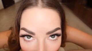Cum Hungry Girlfriend will do ANYTHING to get 3 Facials