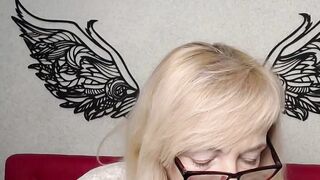Blonde amateur MILF IngritSno flashing boobs on webcam