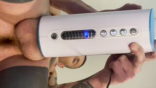 AutoBlow Ultra - Hoss Kado's new sex toy