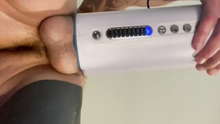AutoBlow Ultra - Hoss Kado's new sex toy