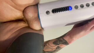 AutoBlow Ultra - Hoss Kado's new sex toy