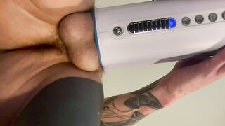AutoBlow Ultra - Hoss Kado's new sex toy