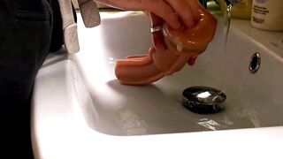 Autoblow Ultra - likeitlots got exsited with the automatic Masturbator