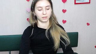 Young Ukrainian babe TaliaSunshin poses on webcam