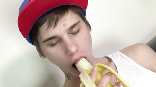 Teen boy enjoys a hand of stranger on his dick EastBoys