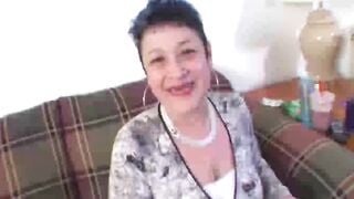 Hot Mom 60 Y O