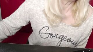 Amateur MILF flashes boobs on webcam