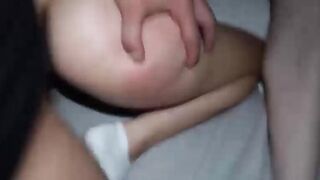 FINGER LICKING GOOD Huge Loads in Pussy