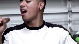 Twink creampied and fucked 3way bareback by jock cousins