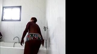 Zulu native with nice jugs vibrator inside twat