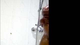 Fine booty Goddess girlfrien  body under the shower