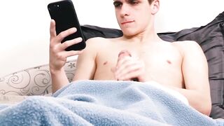 Cute big dicked stepson jerked off by bearded bear daddy