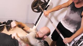 Hunky stepdad hammering twinks tight ass after workout