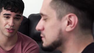 Mesmerizing Papi Marcos intensely stabs gay Rob Quins bubble bum