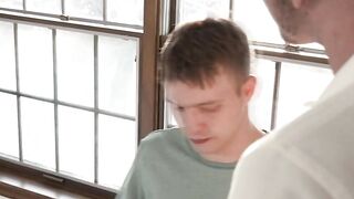 Jay Stryker gives anal fuck Teen twink Noah White