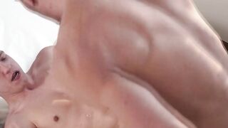 Jay Stryker gives anal fuck Teen twink Noah White